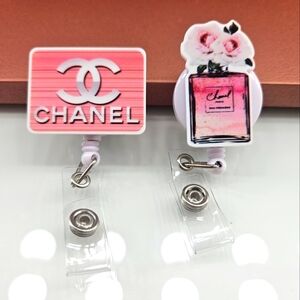 New Retractable Badge Reels Set of 2 NWOT